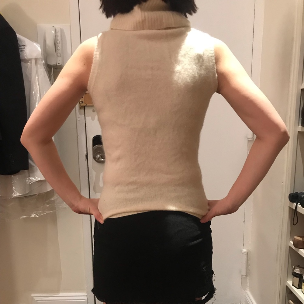 Cashmere sweater